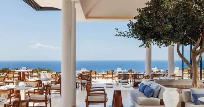 Dans les Cyclades, visite en avant-première de l’hôtel One&Only, nouveau bijou de Kéa.