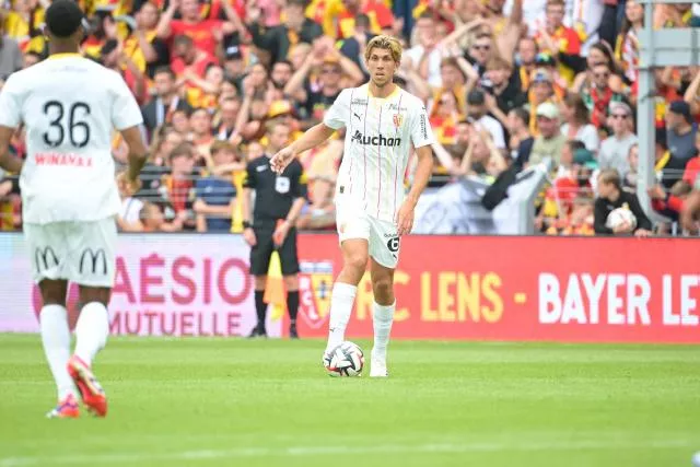         Stijn Spierings sous les couleurs du RC Lens. (Jean-Baptiste Autissier /L'Équipe)    