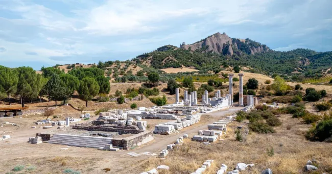 Le site de Sardes, près de l'actuelle Salihli, en Turquie. Ancienne capitale du royaume de Lydie, Sardes est connue pour avoir été la résidence du roi Crésus (560-546 av. J.-C.)