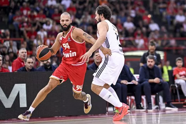 L'Olympiakos d'Evan Fournier et Moustapha Fall domine le Real Madrid.