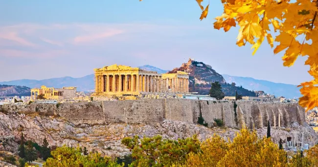 L'acropole d'Athènes, aux couleurs douces de l'automne athénien.  sborisov - stock.adobe.com
