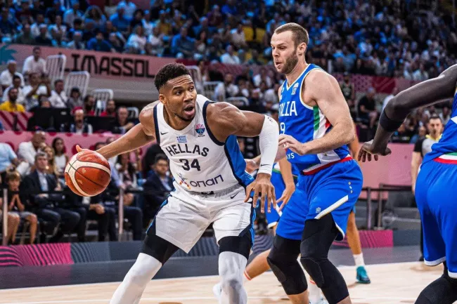 Giannis Antetokounmpo avait inscrit 31 points contre l'Italie jeudi. (Fiba)