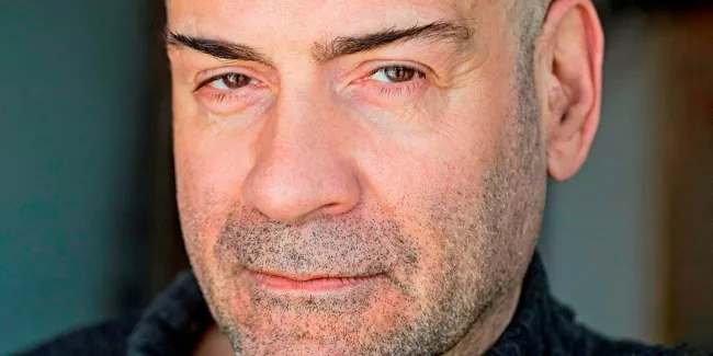 Basile Panurgias, entre profondeur et loufoquerie.