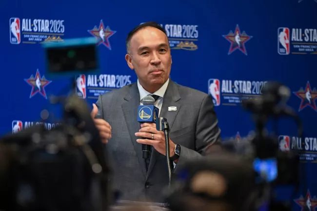 Mark Tatum lors du dernier All-Star Game. (T. Coskun/AFP)