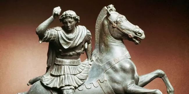 Alexandre le Grand sur son cheval Bucéphale, sculpture en bronze de Roman d'après un original de Lysippe de Sicyone (395-305 avant J.-C.). © Luisa Ricciarini / Bridgeman Images