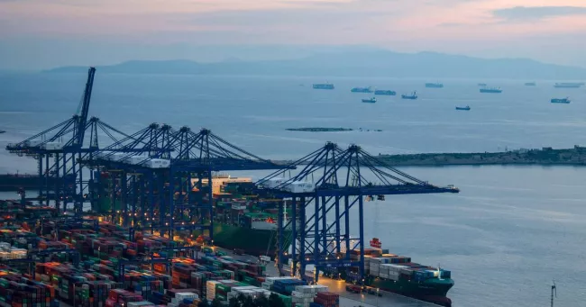 L’opérateur chinois, Cosco, a obtenu en 2008 une concession pour 35 ans du port du Pirée.