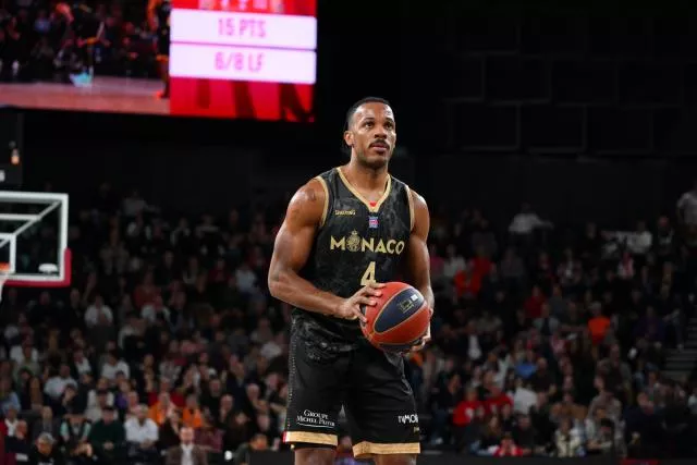 Record en carrière pour Jaron Blossomgame vendredi soir (30 points). (A. Mounic/L'Équipe)