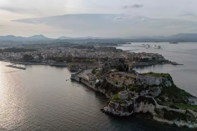 Sur les traces d’Ulysse, de Corfou à Ithaque : voyage au bout de la Méditerranée.