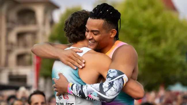 Mondo Duplantis reste le meilleur, mais il n’est plus seul: Emmanouil Karalis, éloge du second rôle.