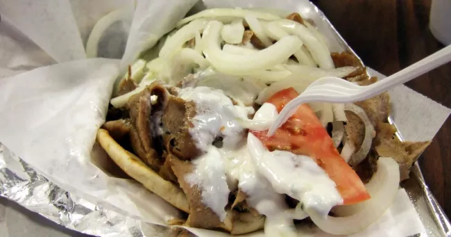 Un gyros dans un restaurant grec en Oklahoma, aux États-Unis.