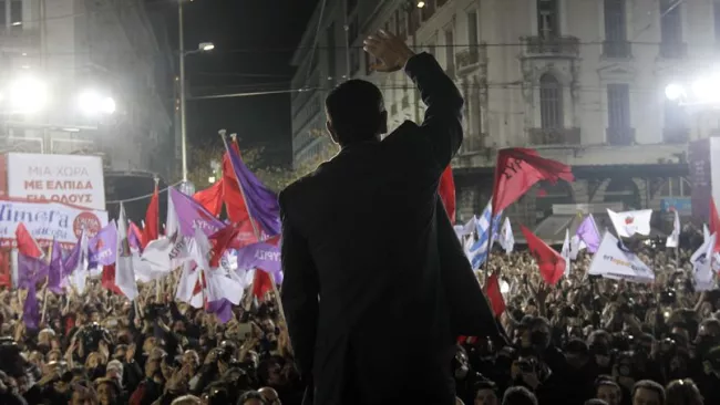 Alexis Tsipras, lors de son dernier meeting, jeudi, en Grèce. Crédits photo : ORESTIS PANAGIOTOU/AFP


