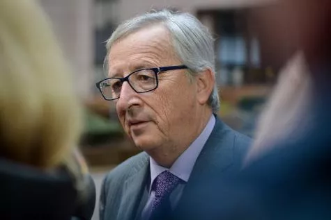 Juncker: «Pas question de supprimer la dette grecque».
