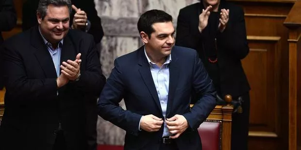 Grèce: le Parlement vote la confiance au Premier ministre Alexis Tsipras.