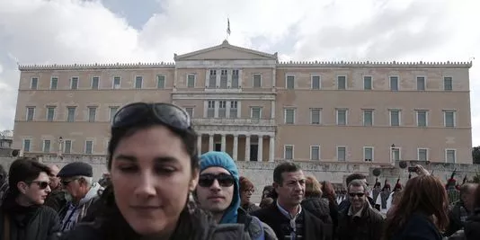 Le porte-parole du gouvernement grec a rappelé que le pays ne voulait plus des plans de sauvetage comme ceux qui ont été conçus par ses créanciers internationaux sous l'égide de l'Union européenne et du Fonds monétaire international et acceptés par les précédents gouvernements.


