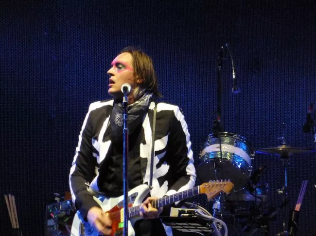 Win Bulter lors du concert d'Arcade Fire au festival de Coachella, en 2014. (Photo Flohmann, CC0)


