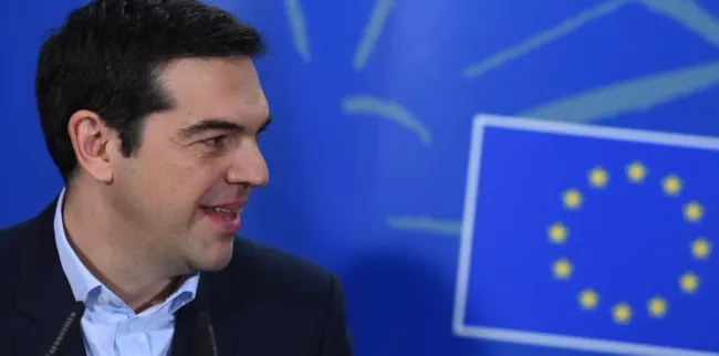 Le Premier ministre grec a dû faire des concessions face à l'Union européenne. (Emmanuel Dunand / AFP)


