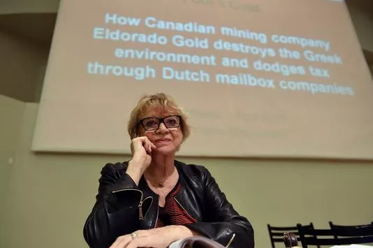 Le 1er avril, la députée européenne est venue à Athènes pour soutenir le travail des associations qui dénoncent les pratiques fiscales des entreprises grecques.


