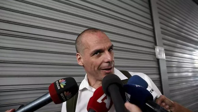 Yanis Varoufakis souhaiterait que la Grèce participe au programme de rachat de dette de la BCE (Crédit: Alkis KONSTANDINIDIS/REUTERS) Crédits photo : © Alkis Konstantinidis / Reuter/X03368


