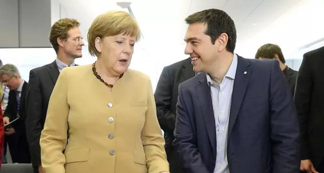La chancelière allemande Angela Merkel et le Premier ministre grec Alexis Tsipras au sommet de Riga le 22 mai 2015 - AFP/ALAIN JOCARD


