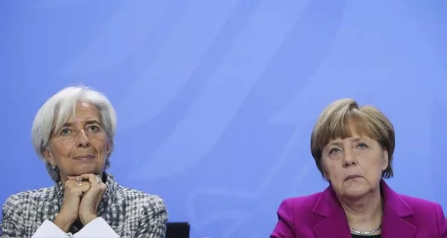 «?Angela Merkel a son opinion publique à convaincre et son Parlement et le FMI, ses 188 membres?», observe un proche des négociations - Zhang Fan/XINHUA-REA


