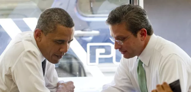 Alejandro Garcia Padilla avec Barack Obama en 2011. (AFP PHOTO / Saul LOEB)


