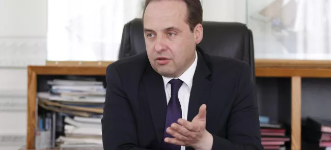 Jean-Christophe Lagarde, président de l'UDI et maire de Drancy, ici dans son bureau, à l'occasion d'un entretien avec Le Figaro. Crédits photo : Jean-Christophe MARMARA/Le Figaro


