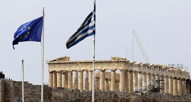 Le gouvernement d'Alexis Tsipras espère boucler rapidement les discussions afin de disposer du temps nécessaire pour faire voter cet accord par le parlement grec d'ici le 20 août - Dimitri Messinis/AP/SIPA


