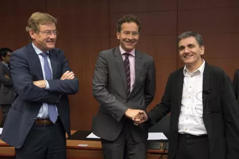Johan Van Overtveldt, Jeroen dijsselbloem et Euclide Tsakalotos. ©Photo News


