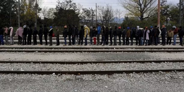 Pourquoi l'Europe menace la Grèce d'une expulsion de Schengen.