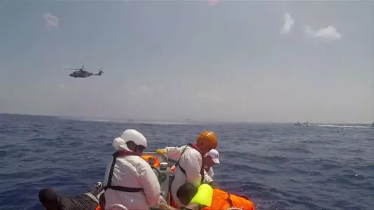 Selon l'OIM, près de 3 700 migrants, pour la plupart fuyant les conflits en Syrie et ailleurs, sont morts ou portés disparus cette année en mer.


