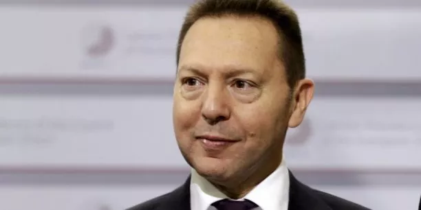 Le gouverneur de la banque centrale grecque met en garde Tsipras.