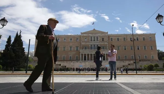 Alexis Tsipras lance une vaste réforme du système des retraites qui risque de lui coûter très cher sur le plan politique - Dimitri Messinis/AP/SIPA


