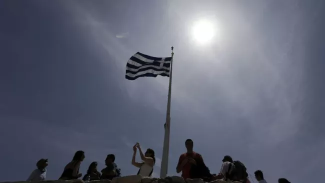 Euclid Tsakalotos, ministre des Finances grec. Crédits photo : Thanassis Stavrakis/AP


