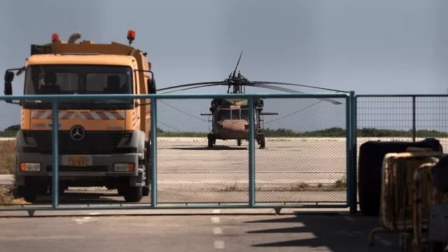 La Grèce arrête huit putschistes turcs en fuite.