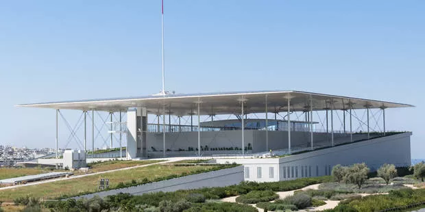 Renzo Piano a construit son Acropole à Athènes.