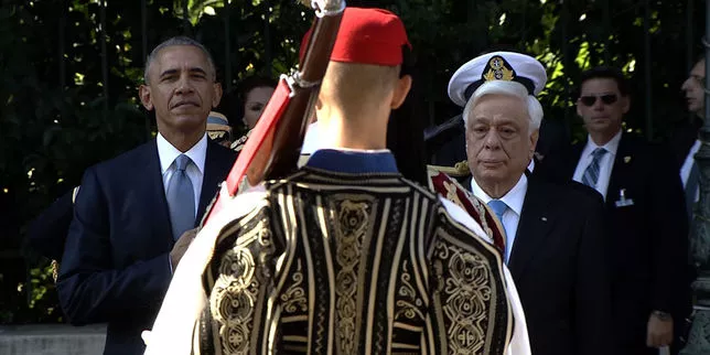 En Grèce, Obama tente de rassurer les Européens.