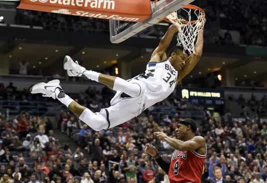 Giannis Antetokounmpo, le Grec « freak » de la NBA.