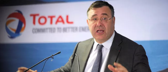 Le PDG de Total, Patrick Pouyanné, est du voyage, intéressé par l'exploration du potentiel offshore en Méditerranée. © Digital / AFP


