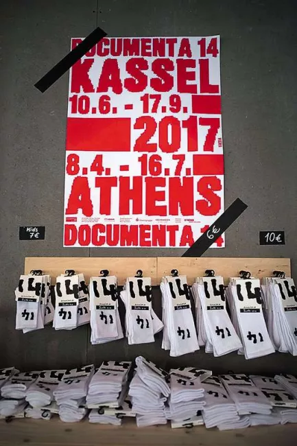 La Documenta de Kassel paie cher sa virée à Athènes.