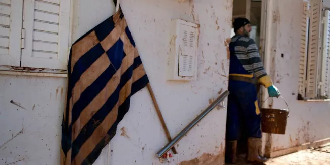 Derrière l’embellie officielle, c’est encore la galère pour les Grecs.