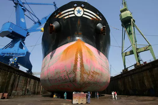 Le site des chantiers navals de Skaramagas à la périphérie d'Athènes en juin 2009.


