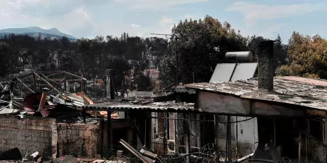 La Grèce en deuil, les premières victimes des incendies commencent à être identifiées.