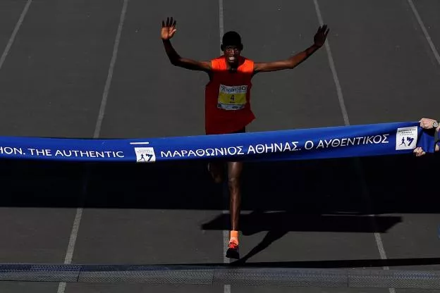 Misoi a devancé deux Éthiopiens. (Costas Baltas/Reuters)


