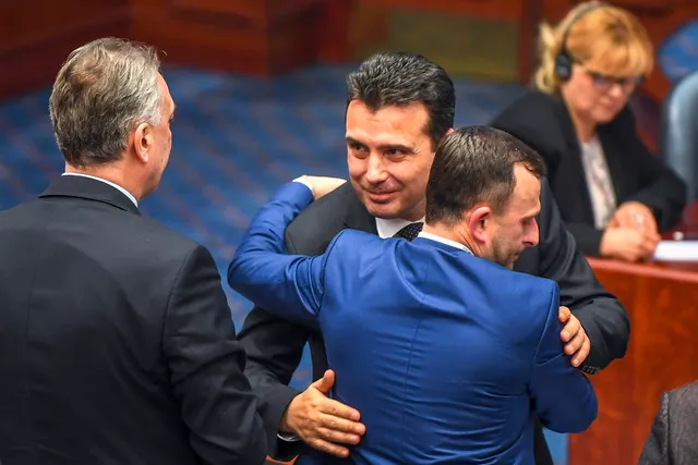 La Macédoine accepte de changer de nom.