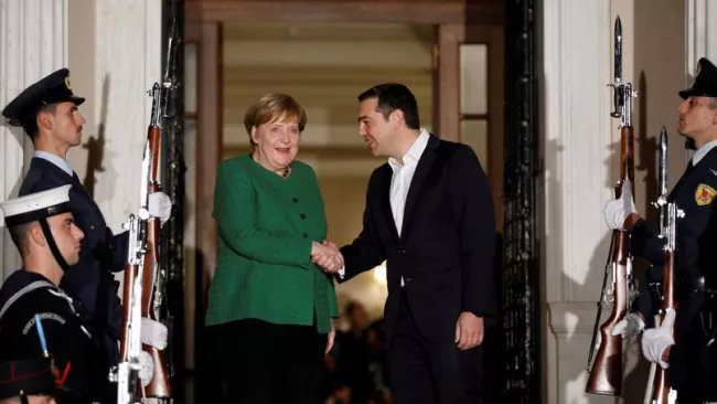 «Angela la rigueur» de retour à Athènes.