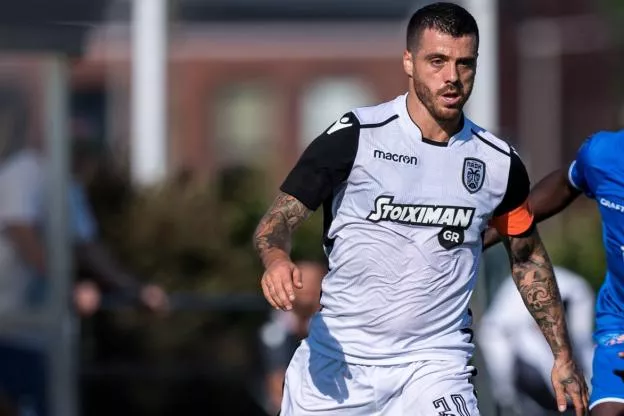 Foot : le PAOK et l'Olympiakos sans pitié.