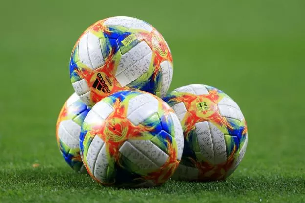 Foot - Grèce : le trio de tête PAOK Salonique-Olympiakos-AEK Athènes assure.