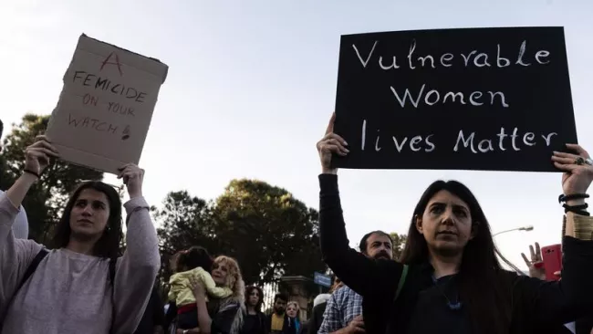 Tueur en série à Chypre: le gouvernement accusé de mépriser les travailleuses immigrées.