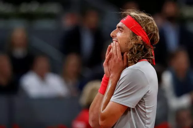 Tennis - Stefanos Tsitsipas vainqueur de Rafael Nadal à Madrid : « Une victoire spéciale ».