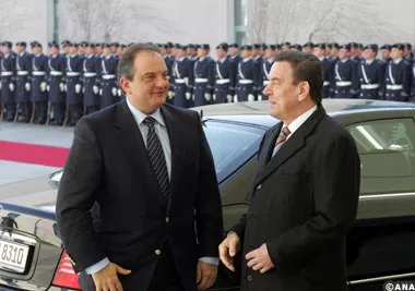 caramanlis schroeder